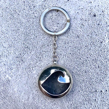 Load image into Gallery viewer, Silver wave keyring