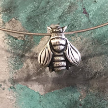 Load image into Gallery viewer, Bee handmade silver necklace