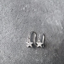 Load image into Gallery viewer, Tiny star earrings silver
