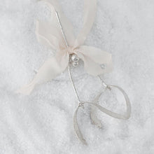 Load image into Gallery viewer, Silver Mistletoe Limited Edition Christmas Decoration
