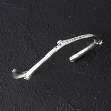 Load image into Gallery viewer, This Twig silver nature bangle bracelet
