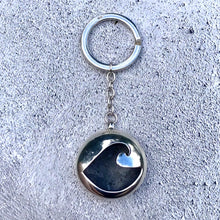 Load image into Gallery viewer, Silver wave keyring
