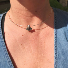 Load image into Gallery viewer, Bee necklace silver
